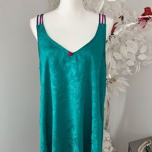 Cinema Etoile Silky nighty